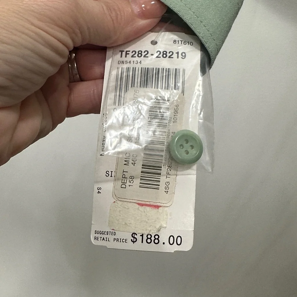 Pendleton  Women’s 100% Virgin Wool Green Button-Up Jacket size 14. NWT